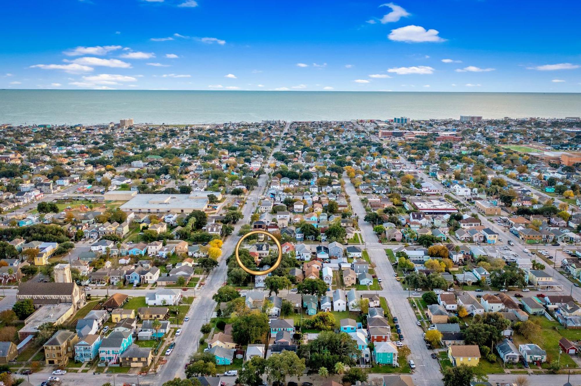 Historic 1871 Coastal Breeze With Heated Pool - Restoring Galveston Villa Eksteriør bilde