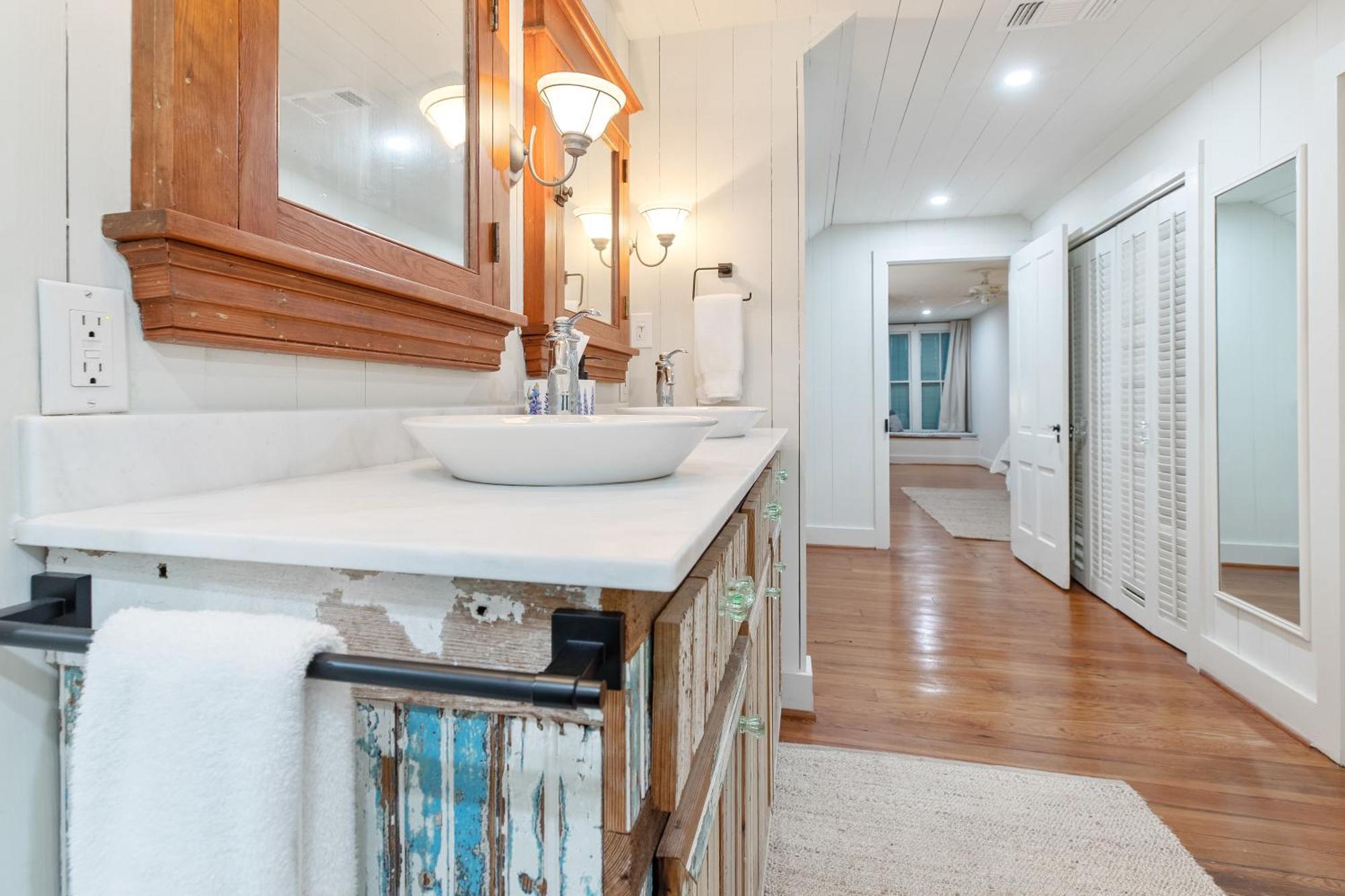 Historic 1871 Coastal Breeze With Heated Pool - Restoring Galveston Villa Eksteriør bilde