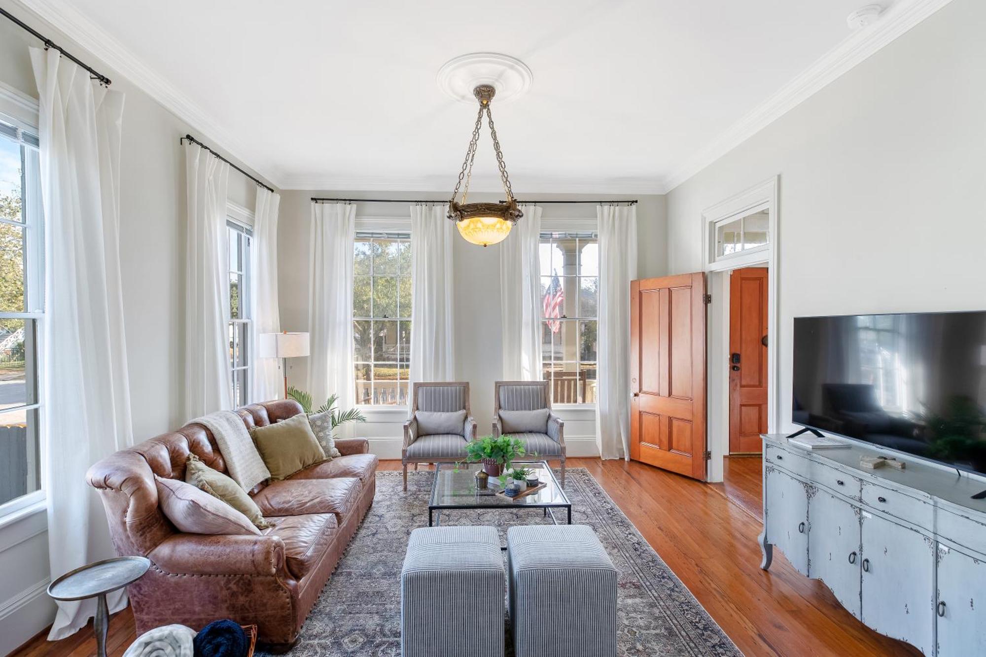 Historic 1871 Coastal Breeze With Heated Pool - Restoring Galveston Villa Eksteriør bilde